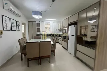 Apartamento para alugar - 110m&sup2; - Meia Praia