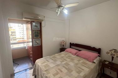 Apartamento &agrave; venda - Meia Praia