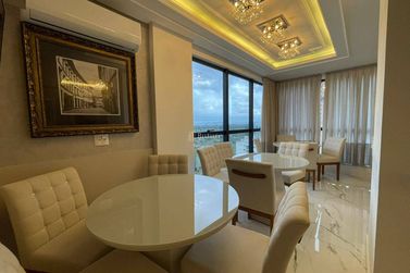 Apartamento &agrave; venda - Meia Praia