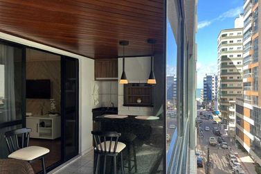 Apartamento &agrave; venda - 140m&sup2; - Meia Praia