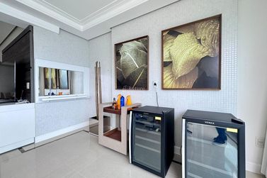 Apartamento &agrave; venda - 185m&sup2; - Barra Sul