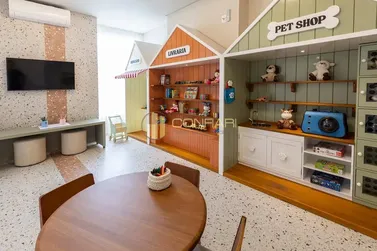 Apartamento &agrave; venda - 135m&sup2; - Meia Praia