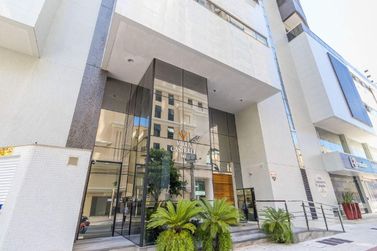 Apartamento para alugar - 130m&sup2; - Centro
