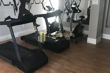 Apartamento &agrave; venda - 135m&sup2; - Meia Praia