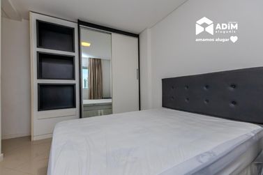 Apartamento para alugar - 150m&sup2; - Centro