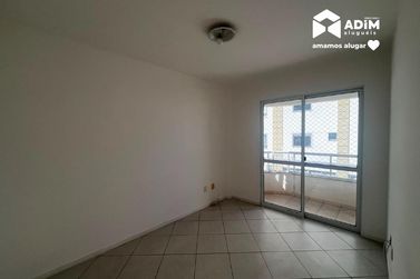 Apartamento para alugar - 83m&sup2; - Centro