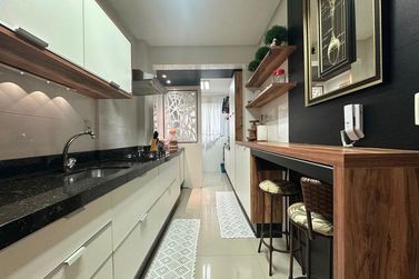 Apartamento &agrave; venda - 116m&sup2; - Meia Praia