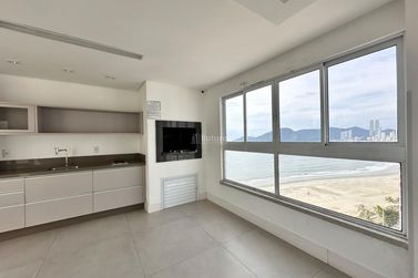 Apartamento &agrave; venda - 120m&sup2; - Centro