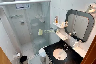 Apartamento para alugar - 106m&sup2; - MEIA PRAIA