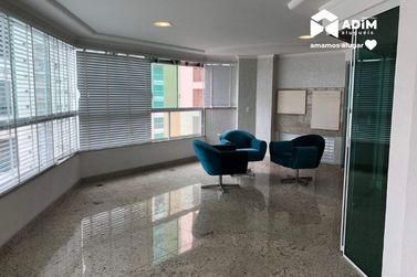 Apartamento para alugar - 140m&sup2; - Centro