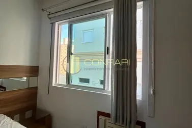 Apartamento para alugar - 87m&sup2; - meia praia