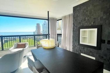 Apartamento &agrave; venda - Meia Praia
