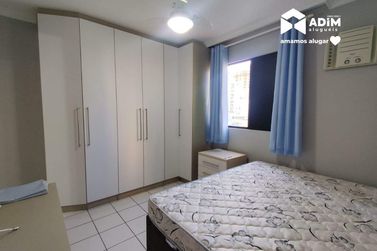 Apartamento para alugar - 90m&sup2; - Centro