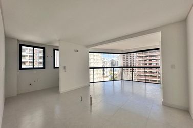 Apartamento &agrave; venda - 115m&sup2; - 