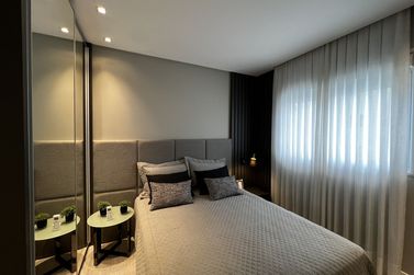 Apartamento &agrave; venda - 148m&sup2; - Meia Praia