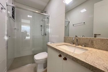 Apartamento &agrave; venda - 138m&sup2; - Centro