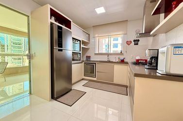 Apartamento &agrave; venda - 185m&sup2; - Andorinha