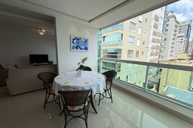 Apartamento &agrave; venda - Meia Praia