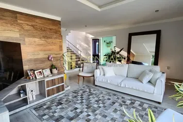 Ch&aacute;cara &agrave; venda - 385m&sup2; - Sert&atilde;o do Trombudo
