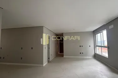 Apartamento &agrave; venda - 132m&sup2; - MEIA PRAIA