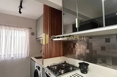 Apartamento para alugar - 110m&sup2; - meia praia