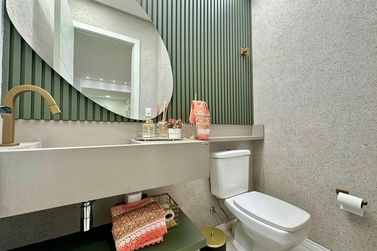 Apartamento &agrave; venda - 119m&sup2; - Meia Praia