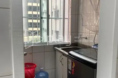 Apartamento &agrave; venda - 112m&sup2; - Meia Praia