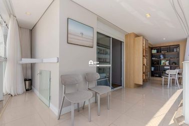 Apartamento para alugar - 114m&sup2; - Praia Brava de Itaja&iacute;