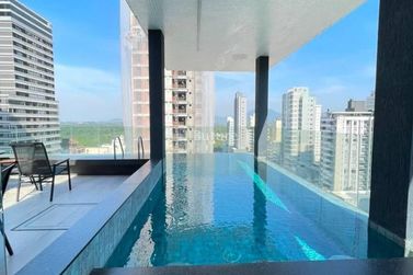 Apartamento &agrave; venda - Meia Praia