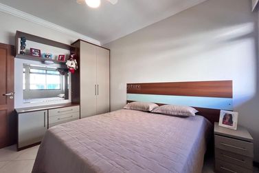 Apartamento &agrave; venda - 170m&sup2; - Meia Praia