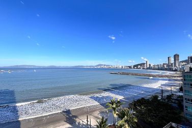 Apartamento &agrave; venda - 185m&sup2; - Centro