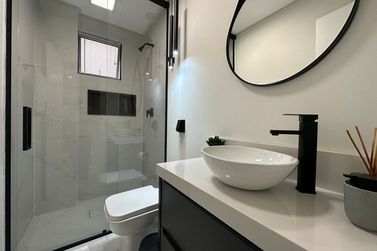 Apartamento &agrave; venda - 85m&sup2; - Meia Praia