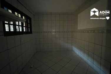 Casa para alugar - 319m&sup2; - Centro