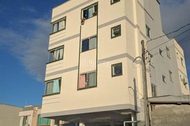 Apartamento &agrave; venda - 69m&sup2; - Morretes