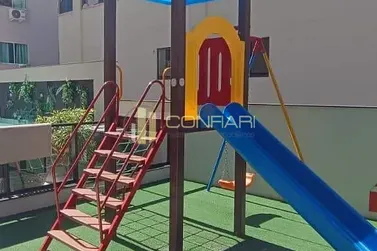 Apartamento &agrave; venda - 129m&sup2; - Meia Praia