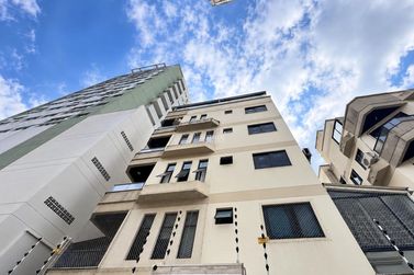 Apartamento &agrave; venda - 149m&sup2; - Centro