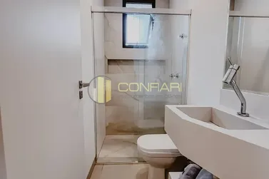 Apartamento &agrave; venda - 110m&sup2; - Meia Praia