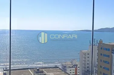 Apartamento &agrave; venda - 129m&sup2; - Meia Praia