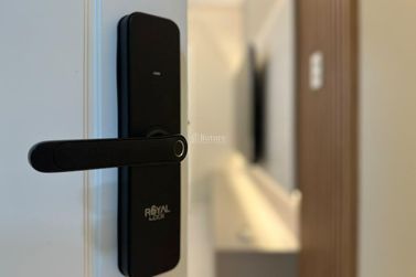 Apartamento &agrave; venda - 124m&sup2; - Meia Praia
