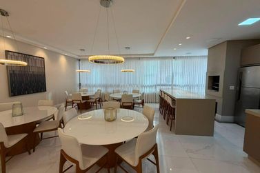Apartamento &agrave; venda - Meia Praia
