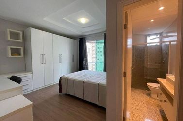 Apartamento &agrave; venda - Meia Praia