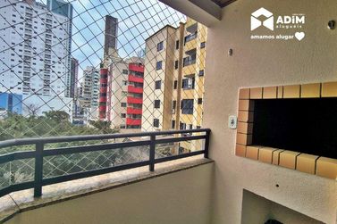 Apartamento para alugar - 72m&sup2; - Centro