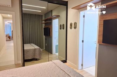 Apartamento para alugar - 132m&sup2; - Meia Praia