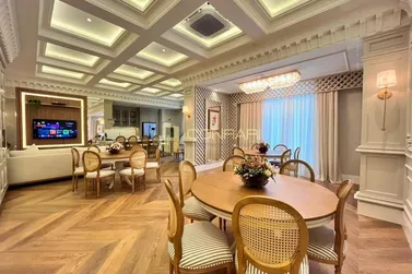 Apartamento &agrave; venda - 143m&sup2; - centro