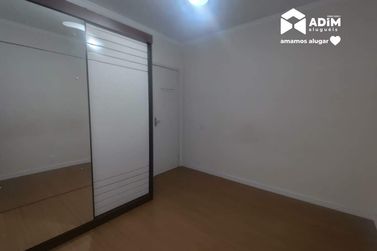Apartamento para alugar - 45m&sup2; - Centro
