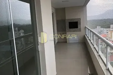Apartamento &agrave; venda - 145m&sup2; - Meia Praia