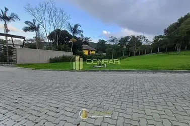 Terreno &agrave; venda - 388m&sup2; - Taquaras