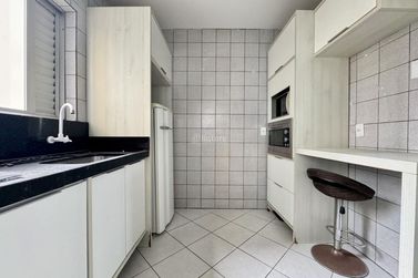 Apartamento &agrave; venda - 80m&sup2; - Barra Sul