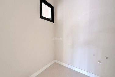 Casa &agrave; venda - 411m&sup2; - Centro