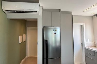 Apartamento &agrave; venda - 93m&sup2; - Meia Praia